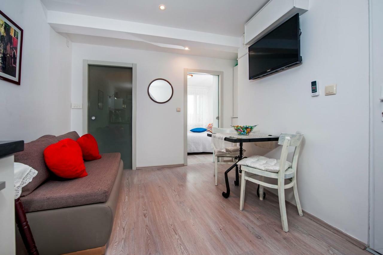Apartman Delfin Rovinj Eksteriør bilde