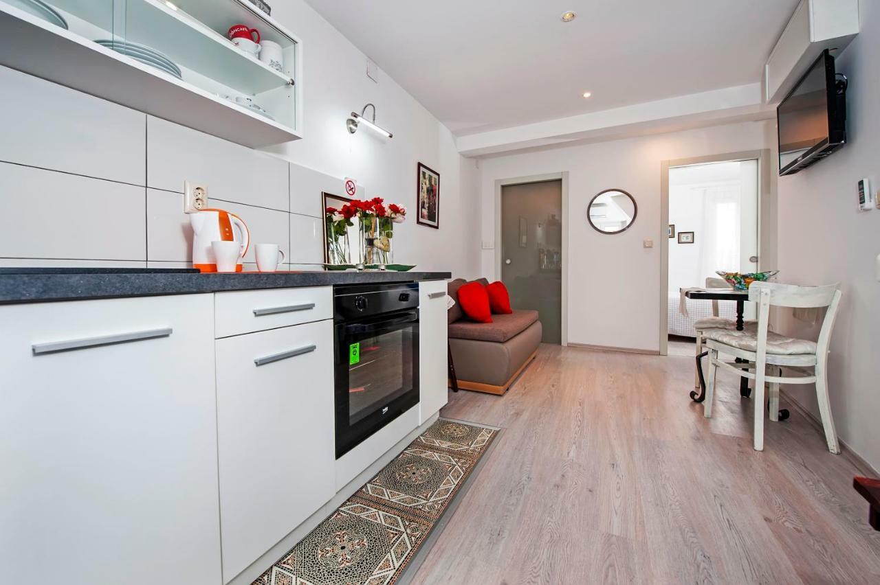 Apartman Delfin Rovinj Eksteriør bilde